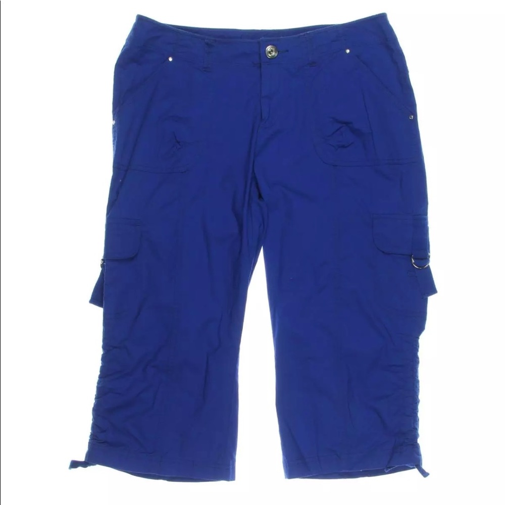 Brand new blue Short cargo pants with jewels NWT